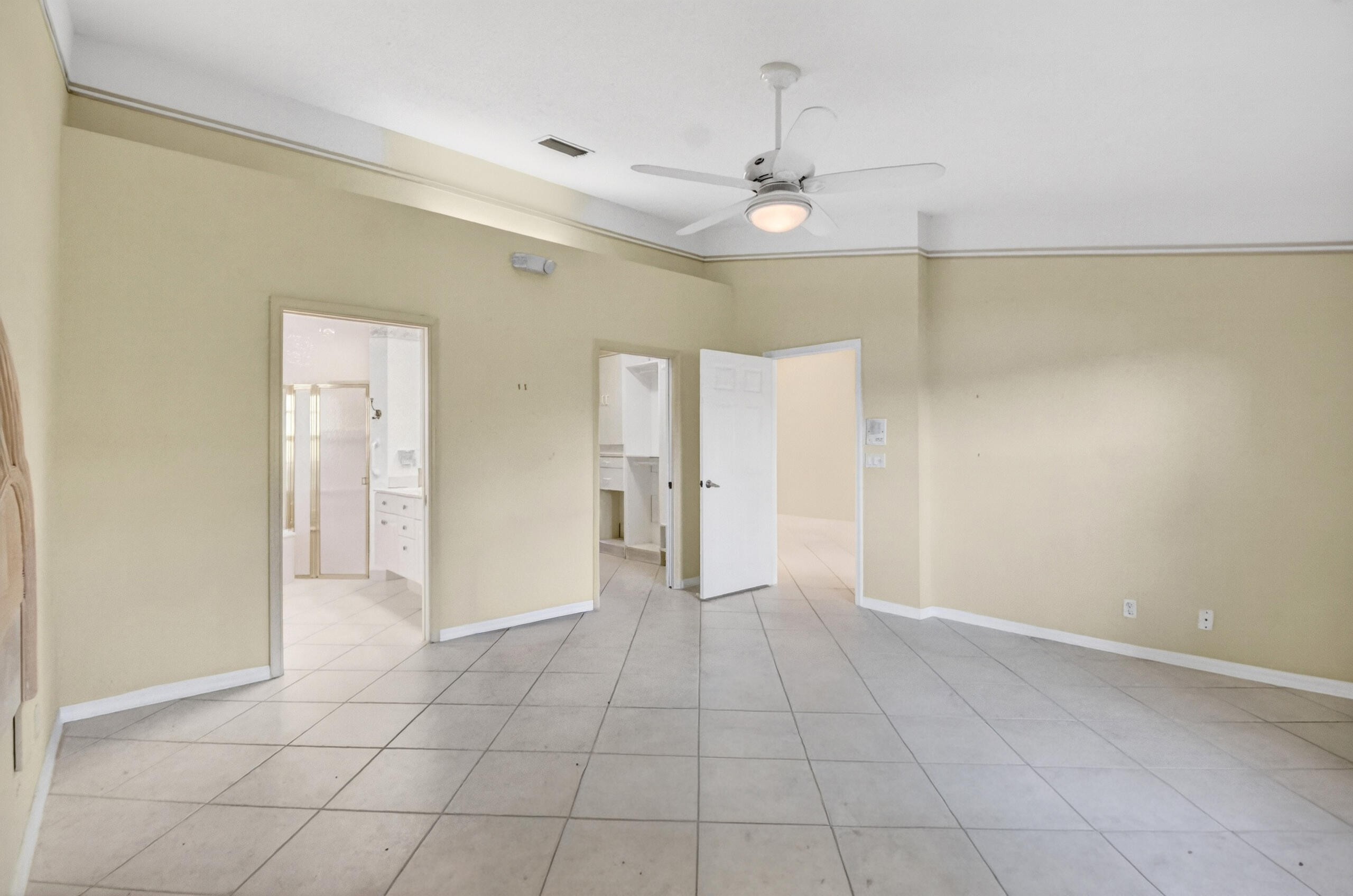 FLORAL LAKES PH 3 AND 4 - Residential