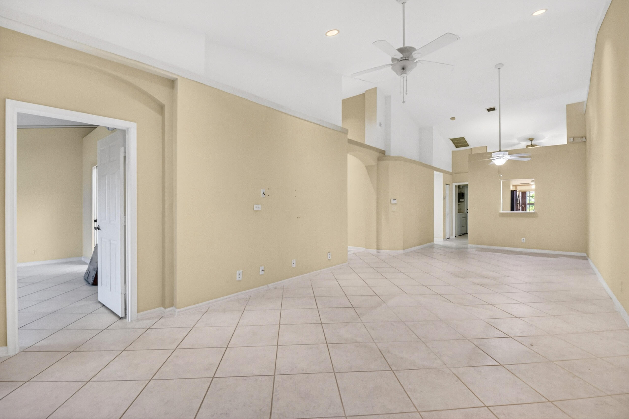 FLORAL LAKES PH 3 AND 4 - Residential