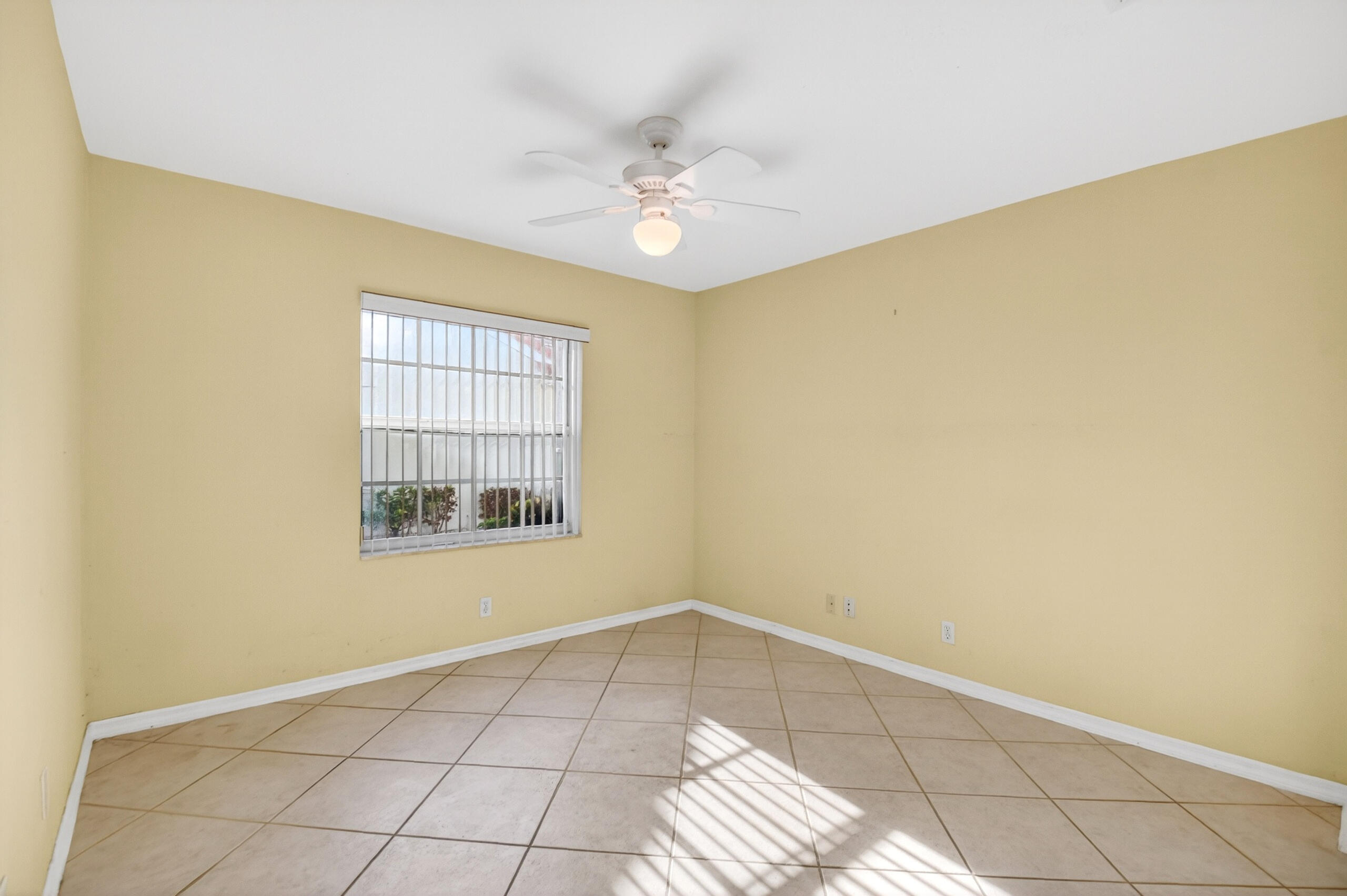 FLORAL LAKES PH 3 AND 4 - Residential