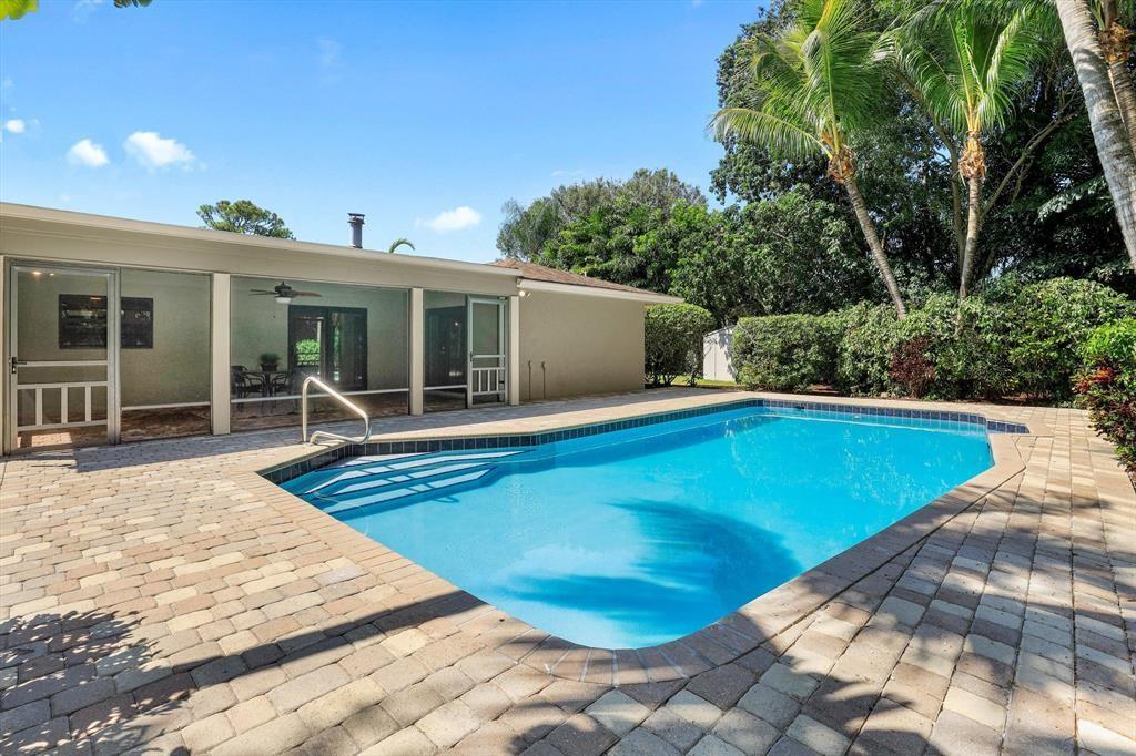 SANDPIPER BAY - Residential