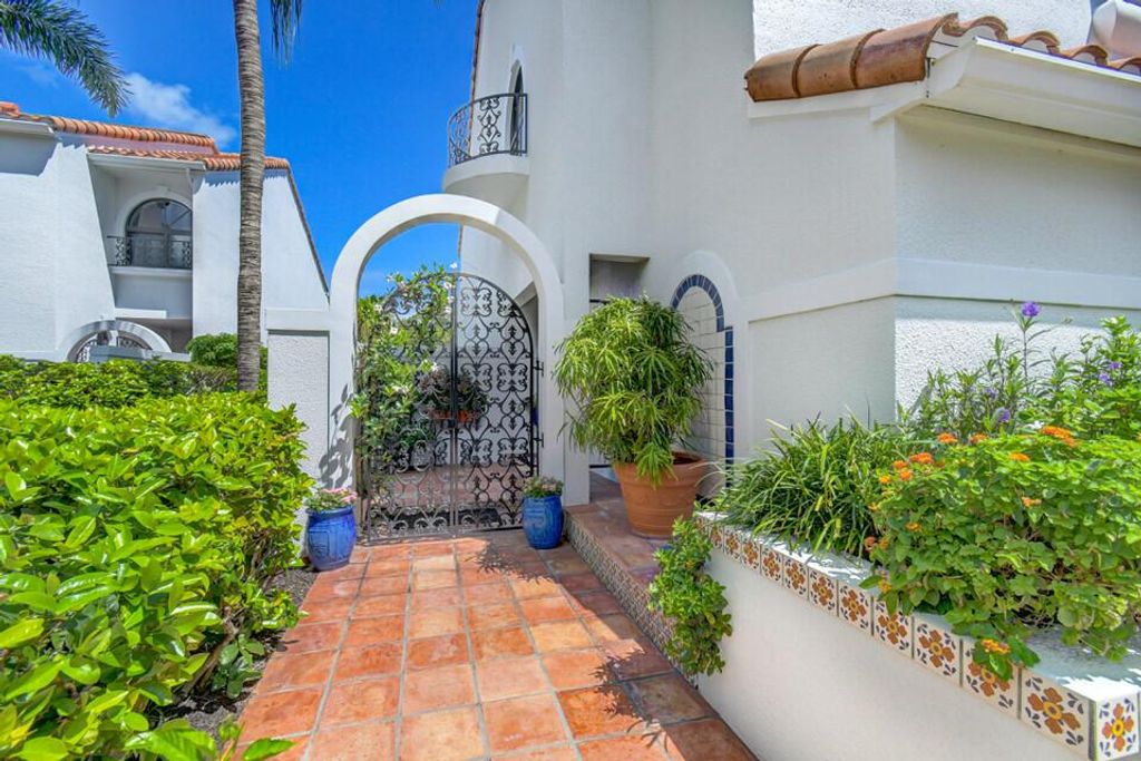 Photo of 5566 N Ocean Boulevard #15c, Ocean Ridge, FL 33435 (MLS # R10917102)