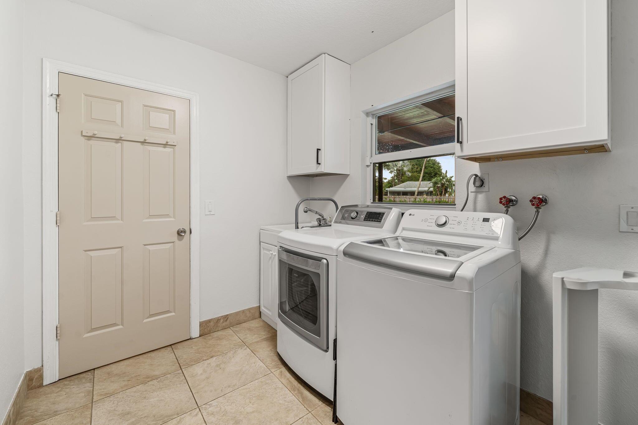 PINEWOOD EAST 2 OF WELLIN - Residential Lease