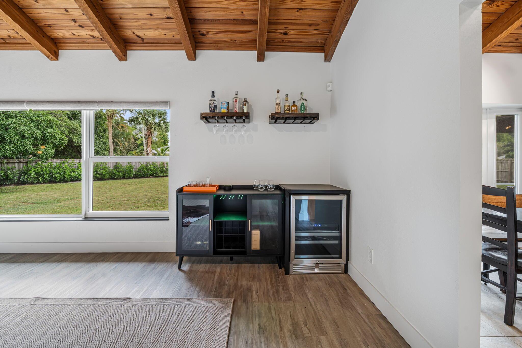 PINEWOOD EAST 2 OF WELLIN - Residential Lease