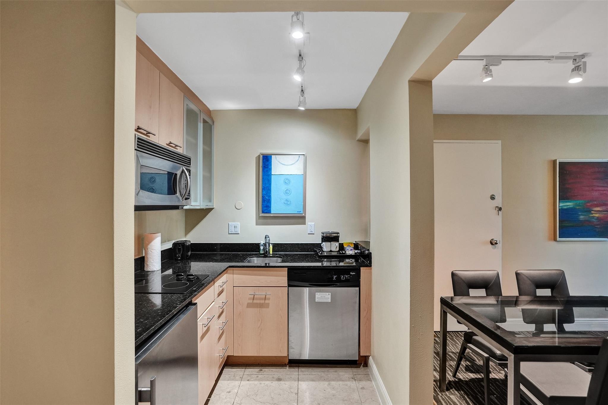 2670 E Sunrise Blvd 1203