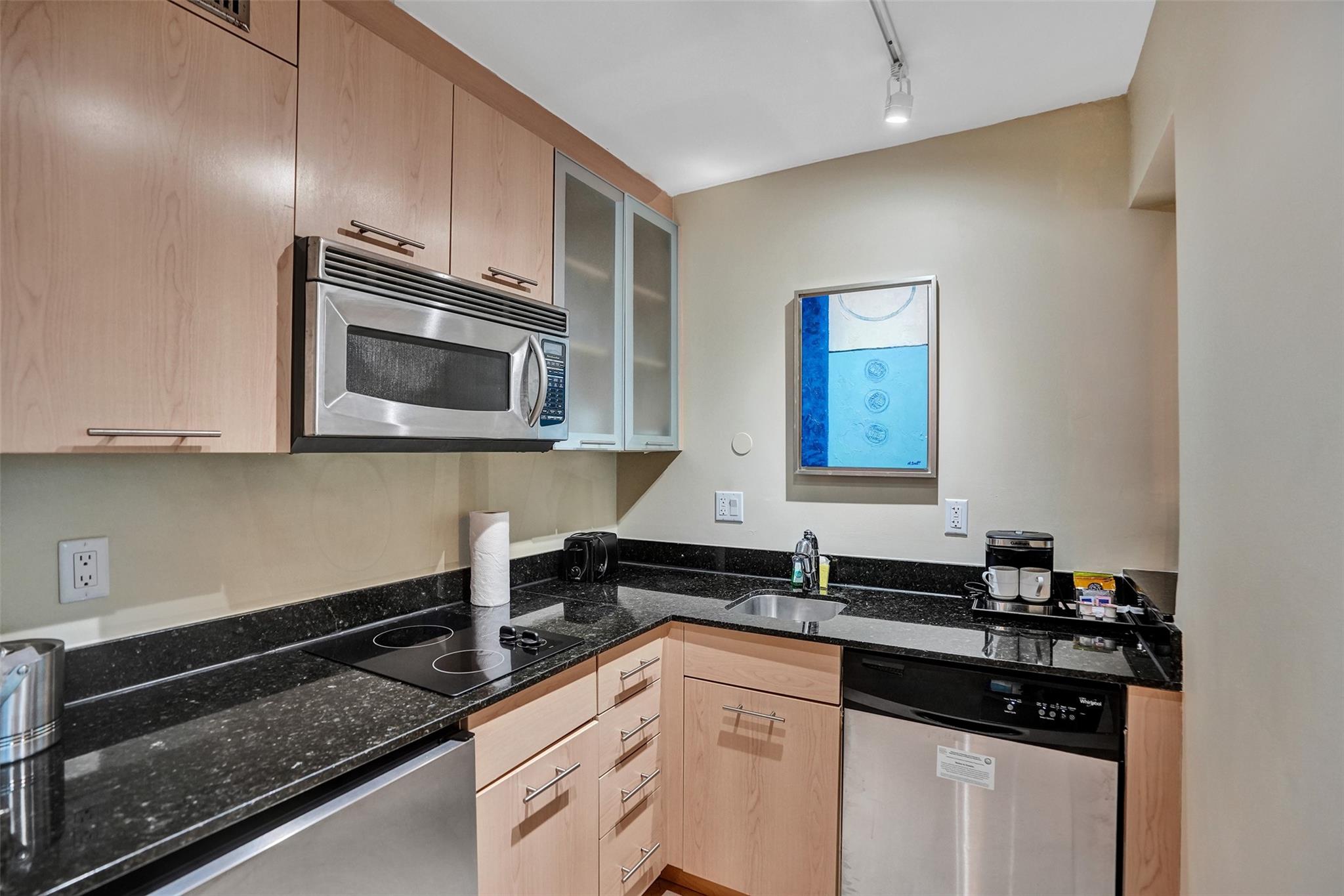 2670 E Sunrise Blvd 1203