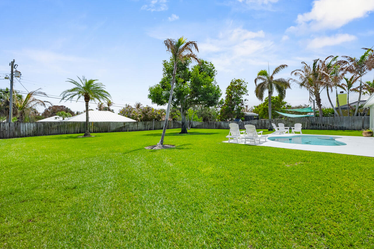 DECKERS - Residential