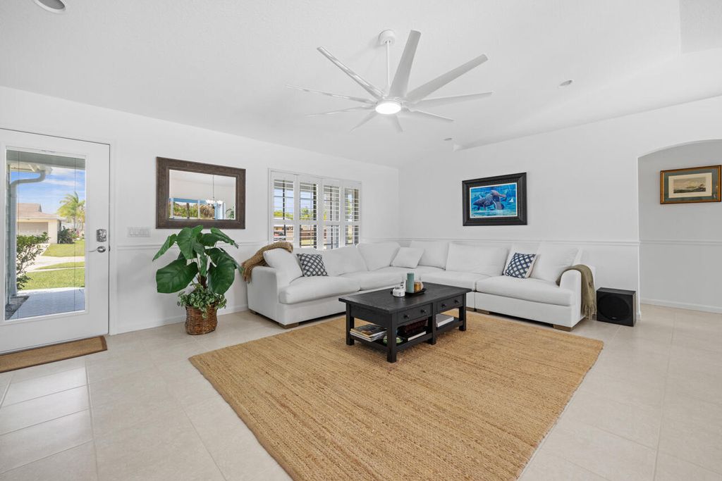 Photo of 5064 SE Horseshoe Point Road, Stuart, FL 34997 (MLS # B26020865)