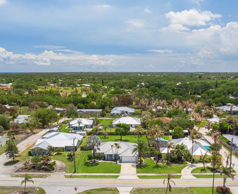 5064 SE Horseshoe Point Road