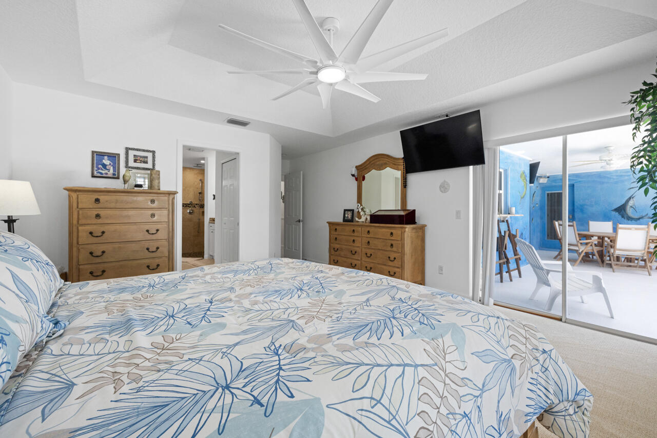 DECKERS - Residential