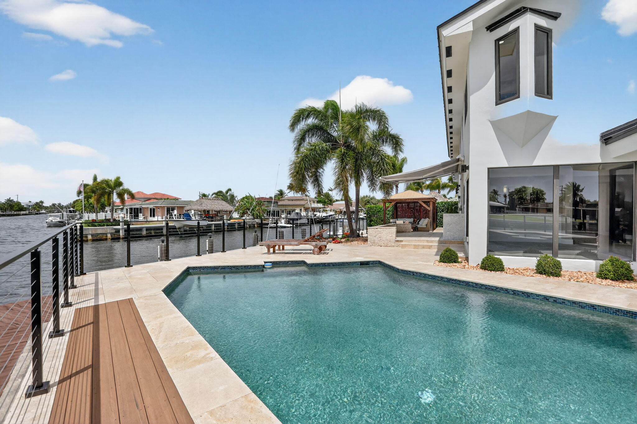 SNUG HARBOR SEC ONE - Residential
