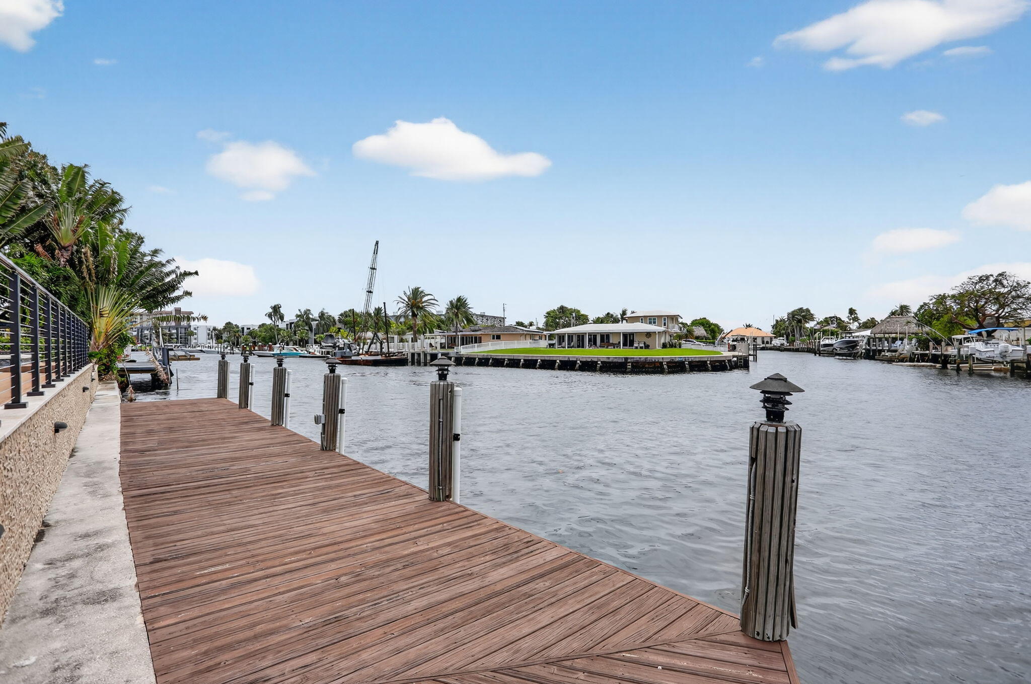 SNUG HARBOR SEC ONE - Residential