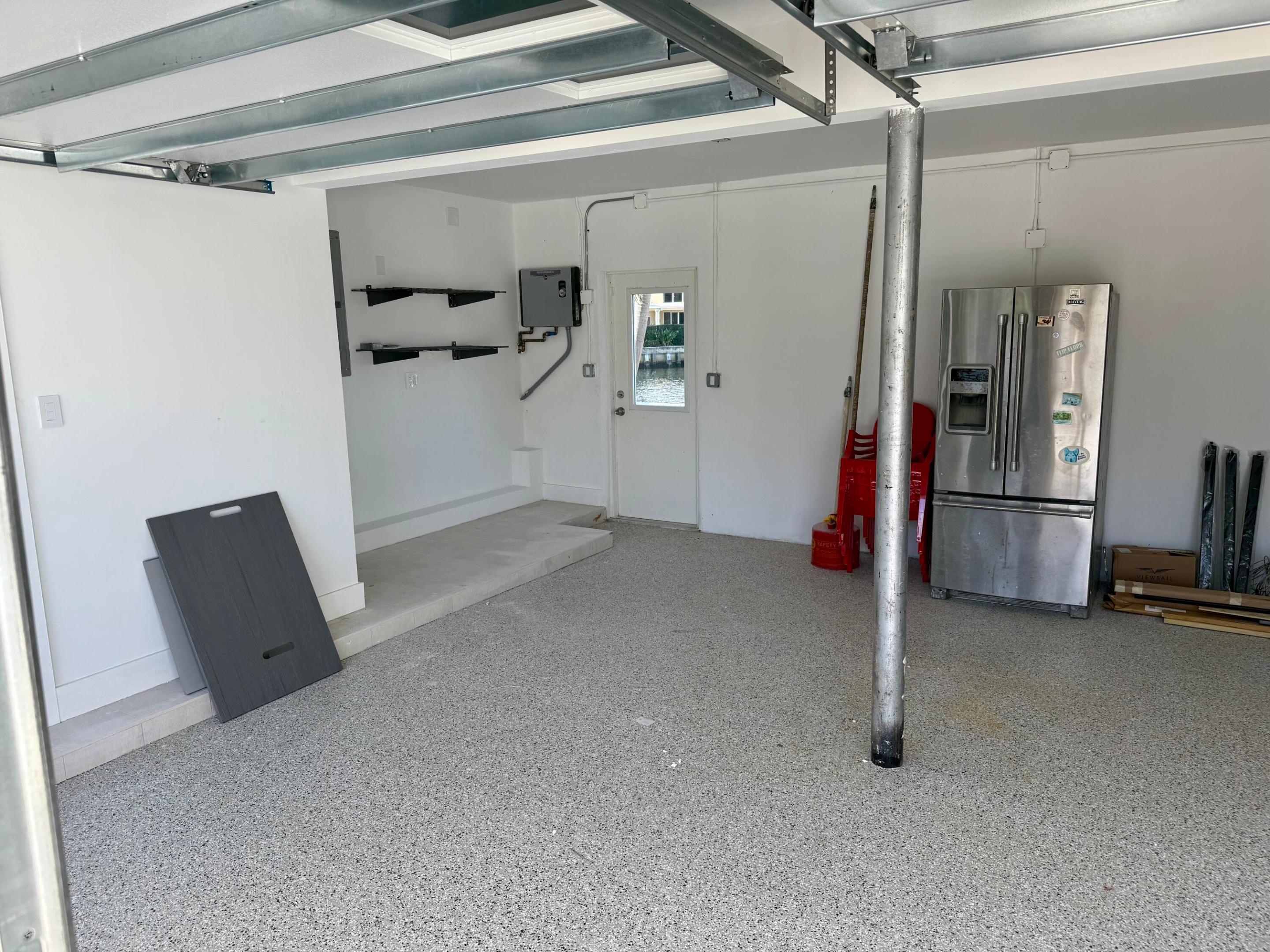 SNUG HARBOR SEC ONE - Residential