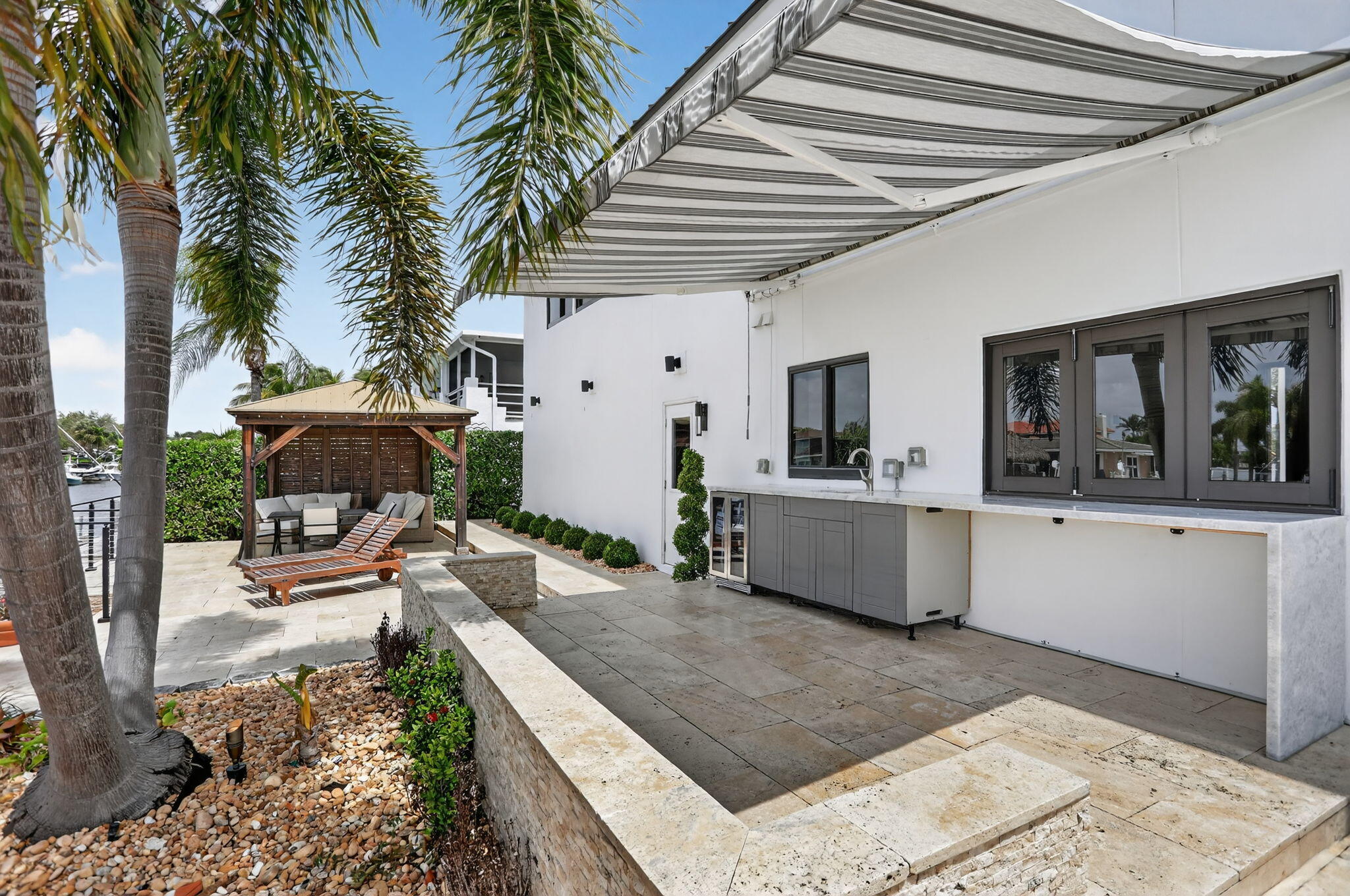SNUG HARBOR SEC ONE - Residential