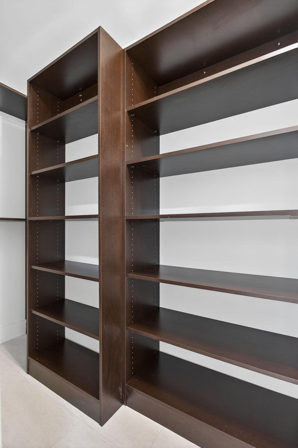 SNUG HARBOR SEC ONE - Residential