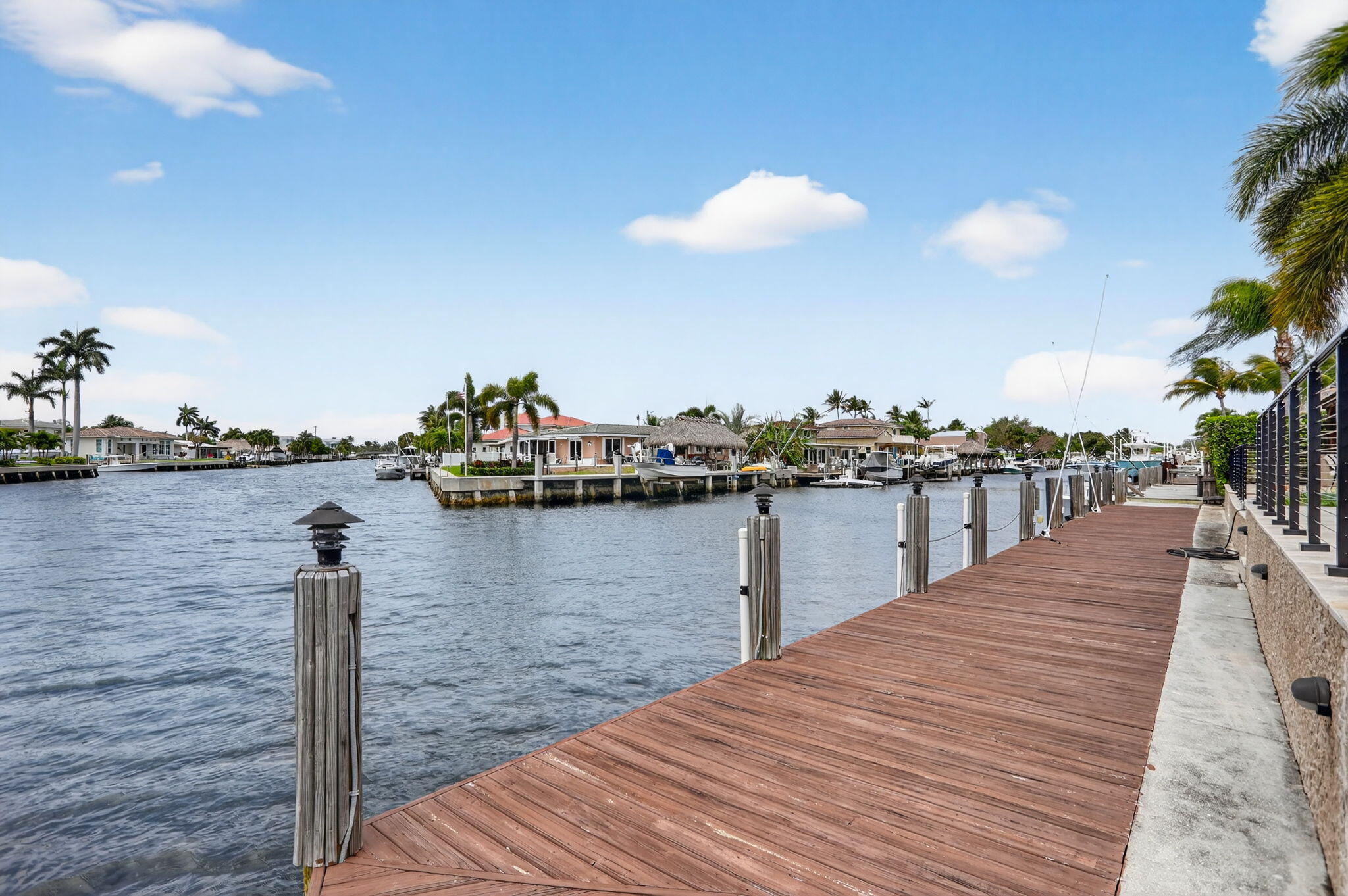 SNUG HARBOR SEC ONE - Residential