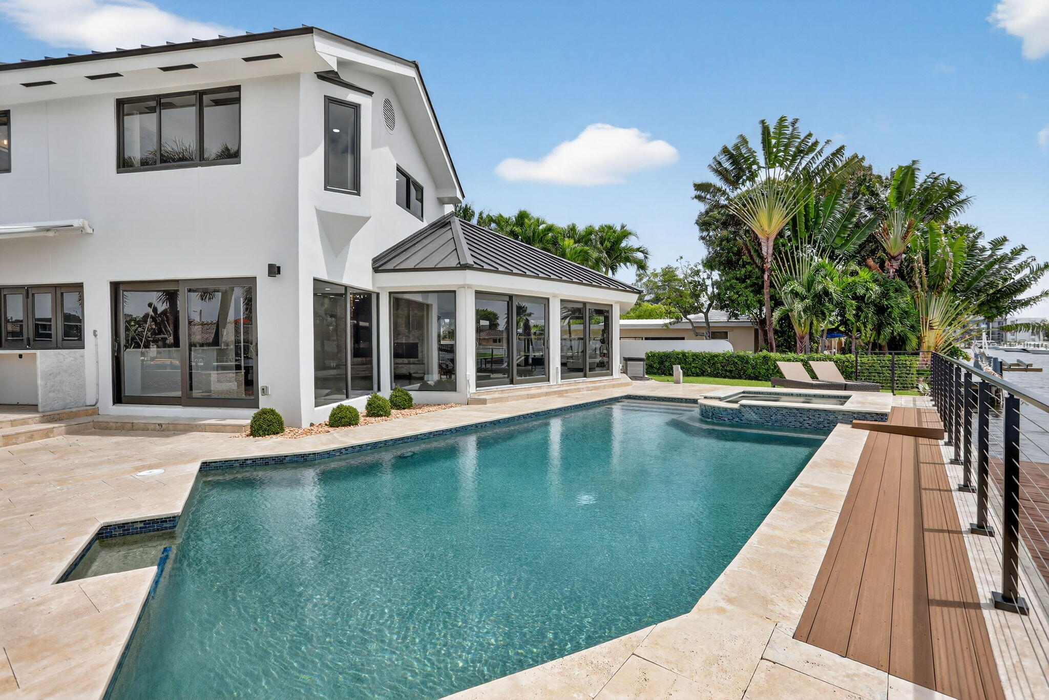 SNUG HARBOR SEC ONE - Residential