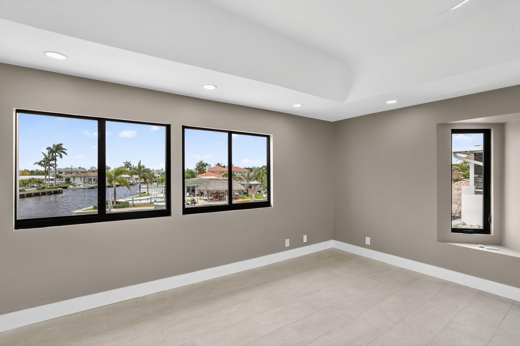 SNUG HARBOR SEC ONE - Residential