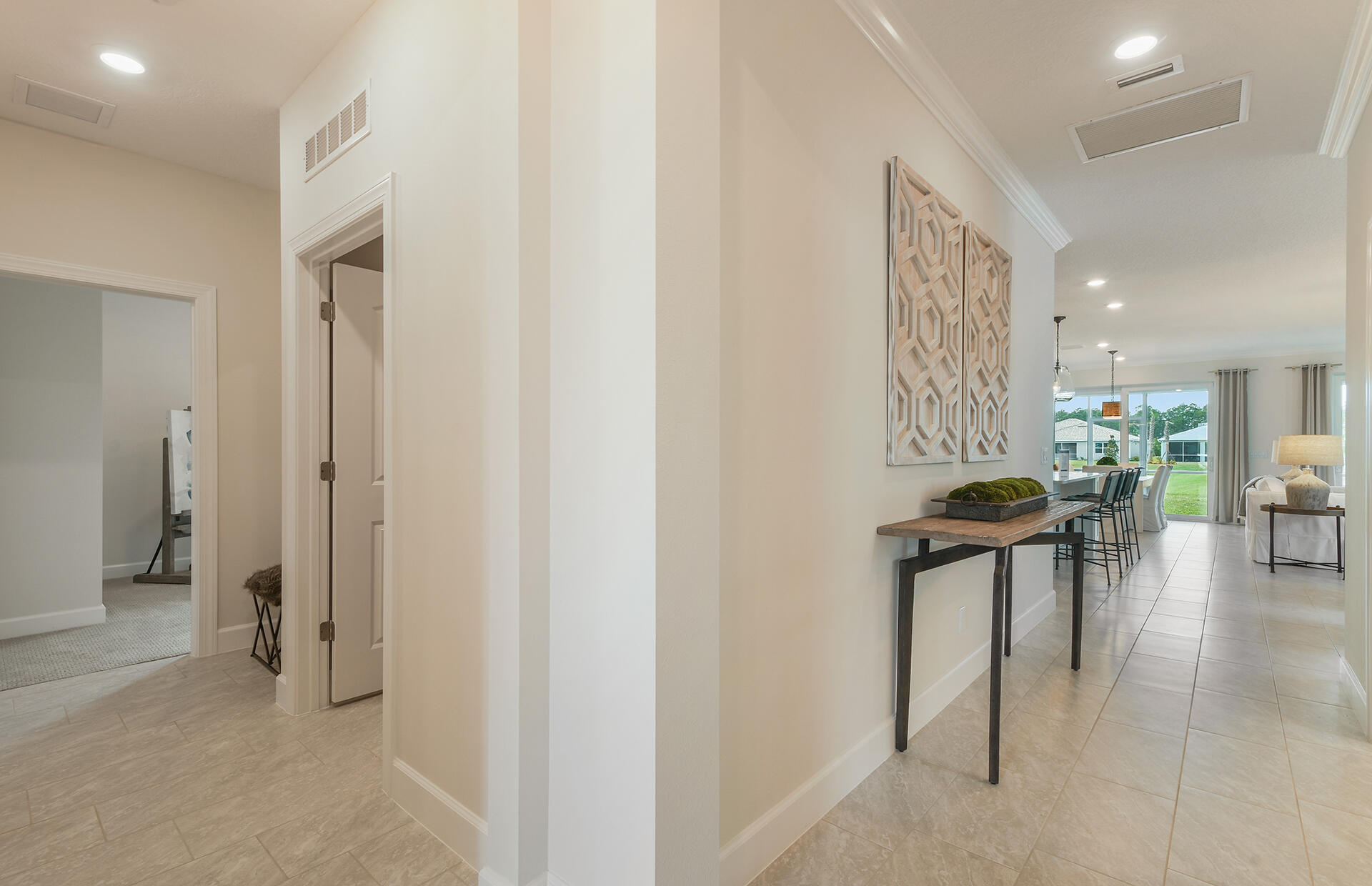 9157 Cape Honey Bee Lane