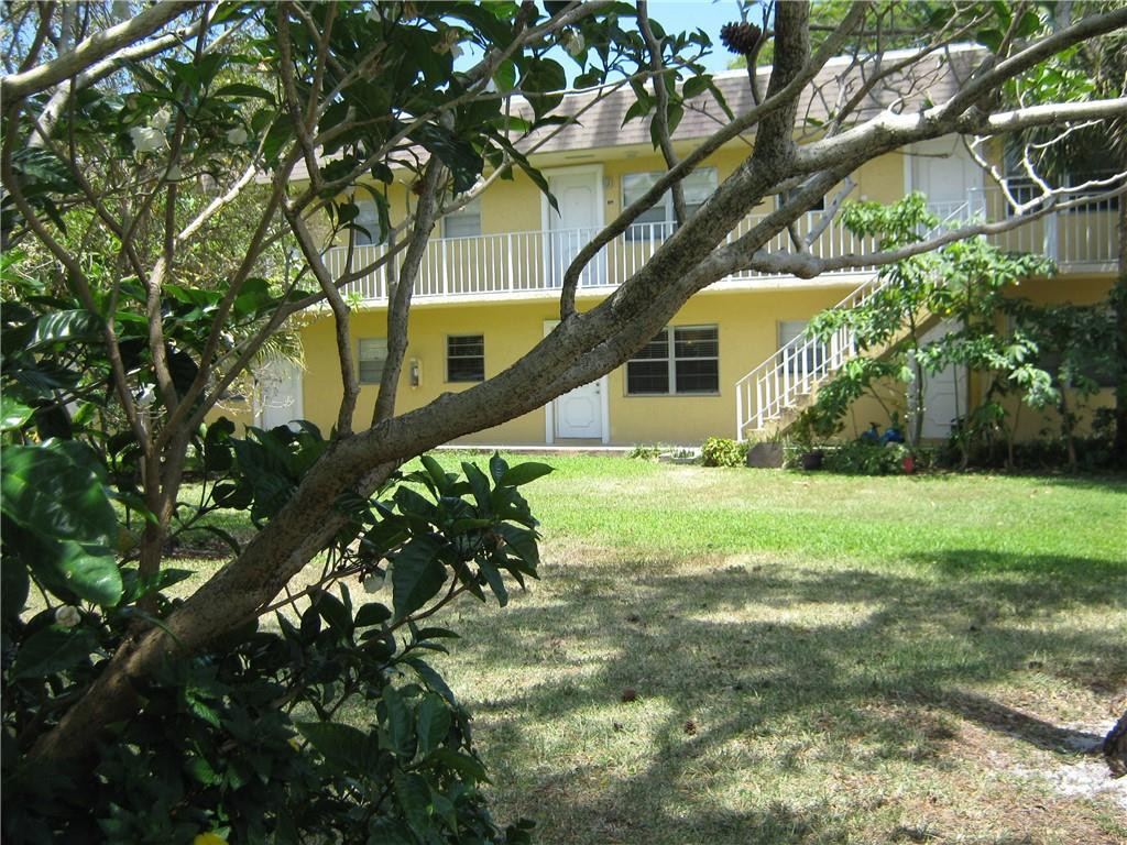 VILLAGE PARK - Residential Lease