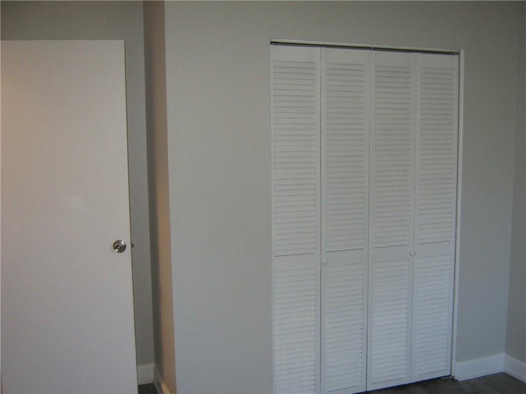 VILLAGE PARK - Residential Lease