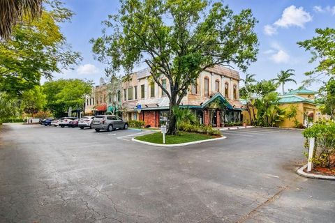 4066 W Broward Blvd Plantation FL 33317