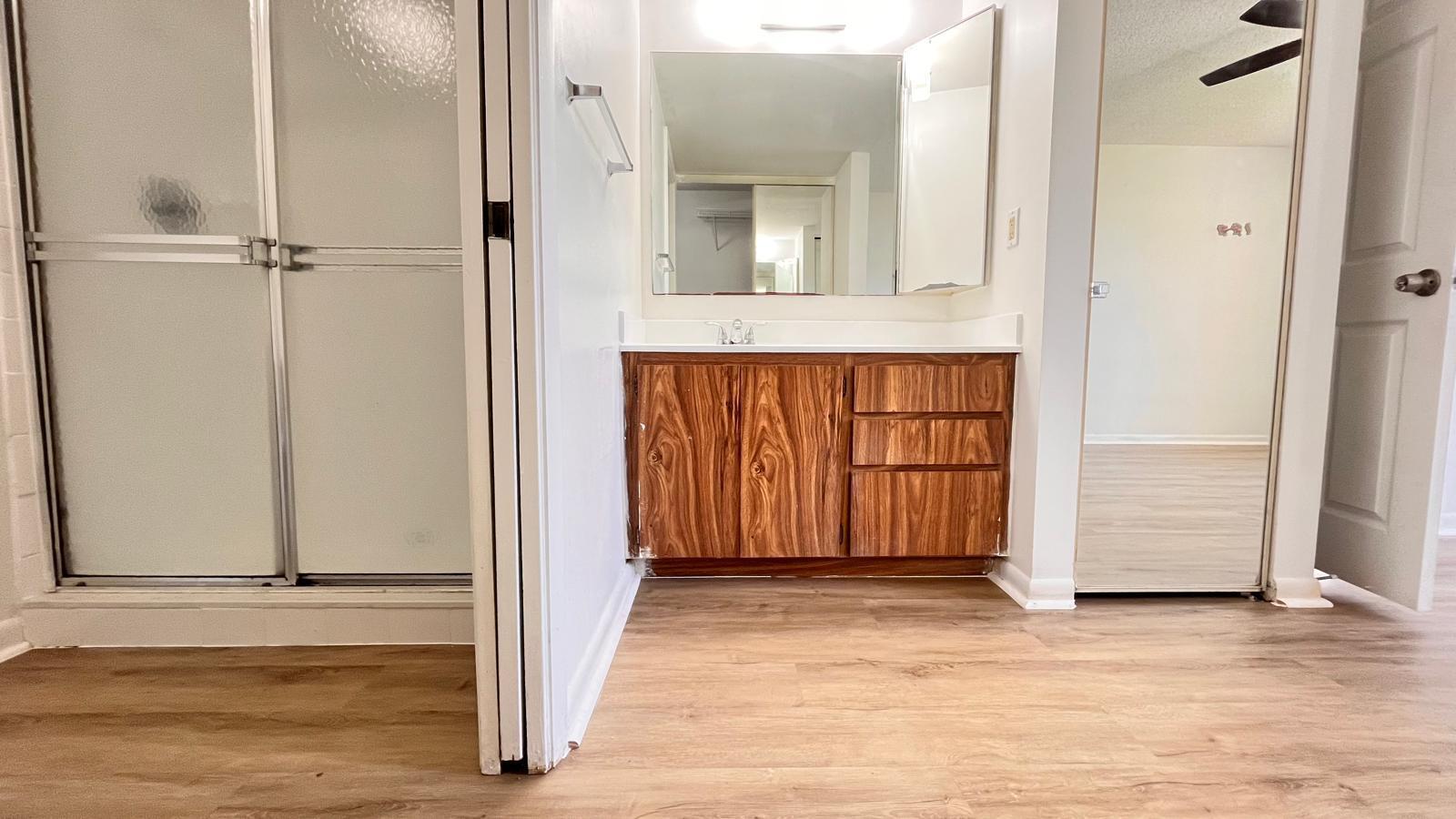Conds 1 Thur 20 Of Whitehall Vlg Of Palm Beac - Residential Lease