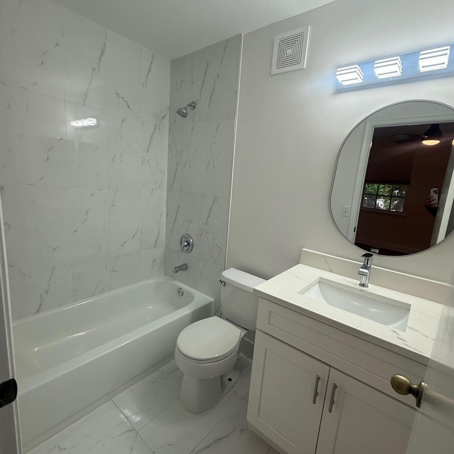 FIESTA_Infante 156-10 B - Residential Lease