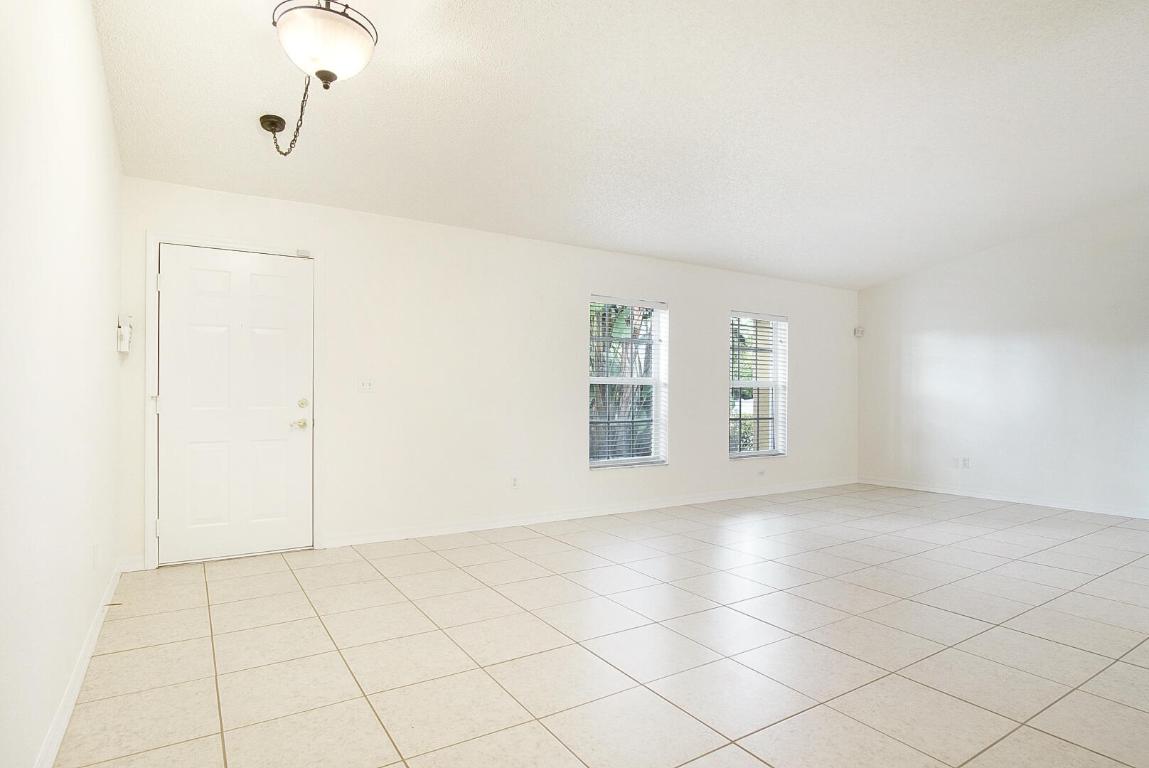 PORT ST LUCIE SECTION 25 - Residential