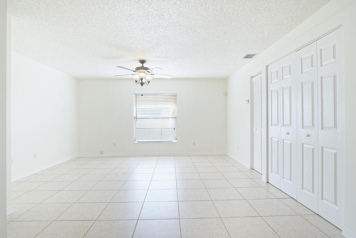 PORT ST LUCIE SECTION 25 - Residential