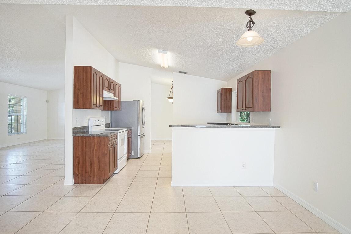 PORT ST LUCIE SECTION 25 - Residential