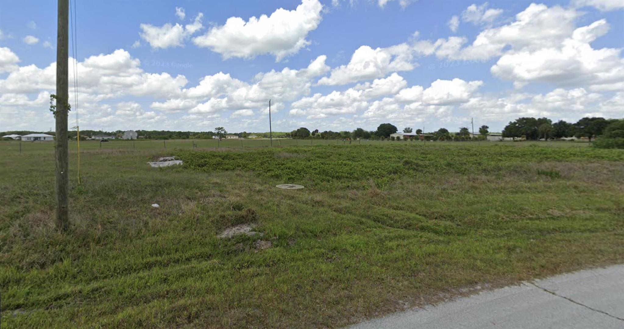 This magnificent lot offers a golden opportunity to design your very own paradise. Spanning .31 acres, this corner lot provides ample space to create the home you've always envisioned, surrounded by the serene beauty of nature. Design and build your dream home, build your perfect garden, or create an outdoor sanctuary, lasting memories, and enjoy all the amenities this charming town has to offer.- the possibilities are endless!Don't miss this incredible opportunity to shape your future in LaBelle!