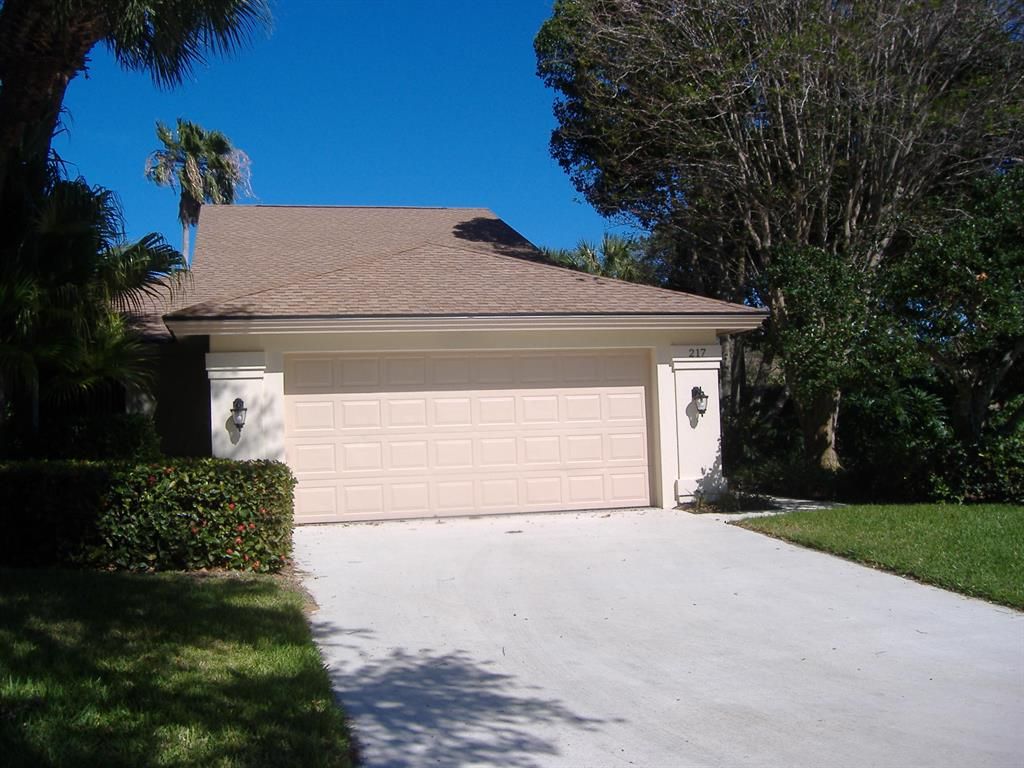Photo of 217 River Park Drive, Jupiter, FL 33477 (MLS # R10705667)