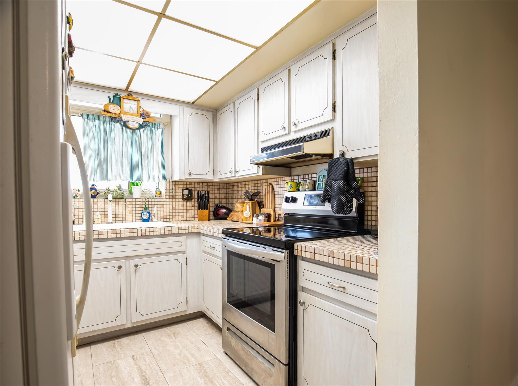 Coral Spgs Sub 1 59-30 B - Residential Income