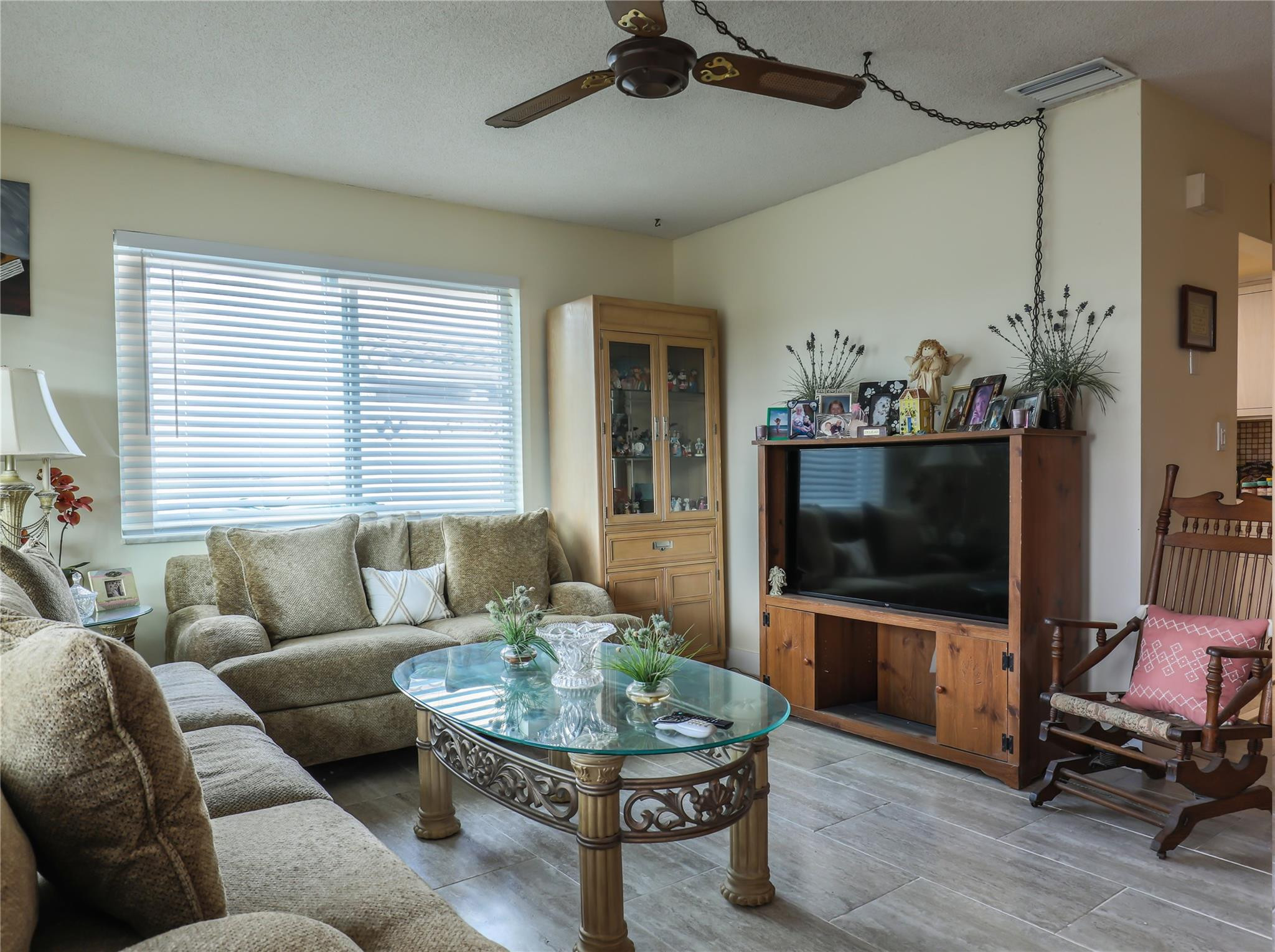 Coral Spgs Sub 1 59-30 B - Residential Income