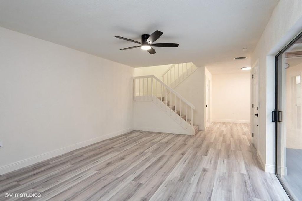 Photo of 1424 14th Terrace #1424, Palm Beach Gardens, FL 33418 (MLS # F10522857)