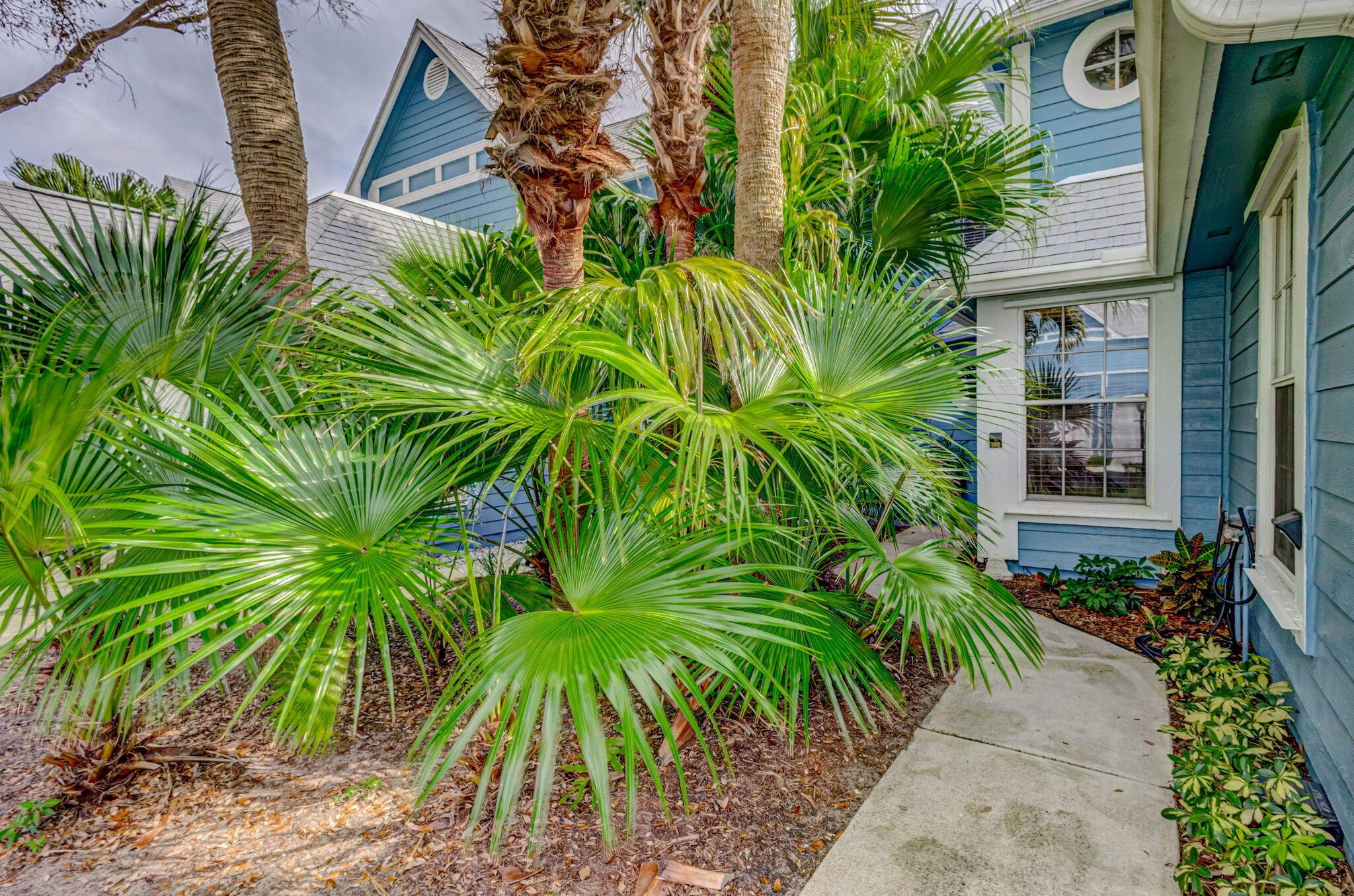 1421 Ocean Dunes Circle