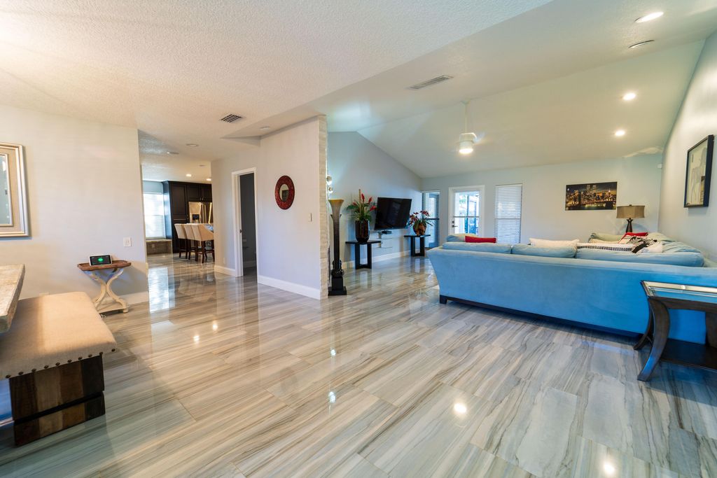 Photo of 935 Meadow Avenue, Wellington, FL 33414 (MLS # R10984362)