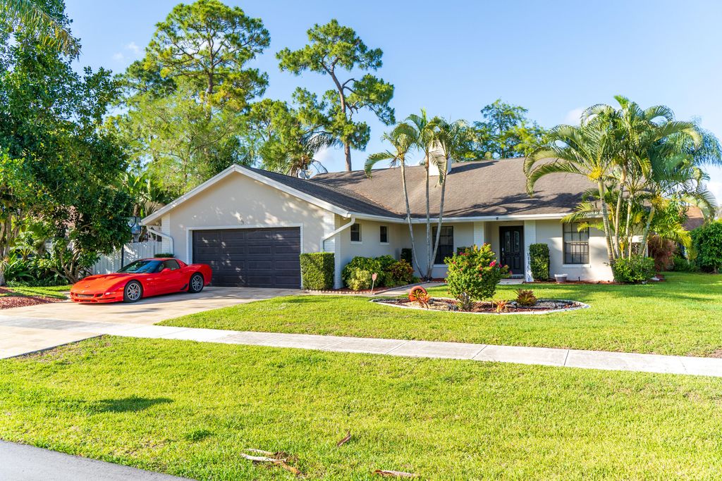 Photo of 935 Meadow Avenue, Wellington, FL 33414 (MLS # R10984362)