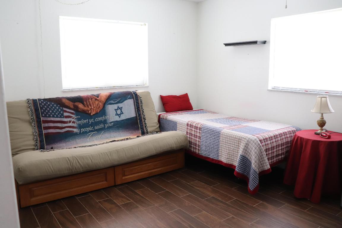 PARADISE GARDENS SEC 4 - Residential