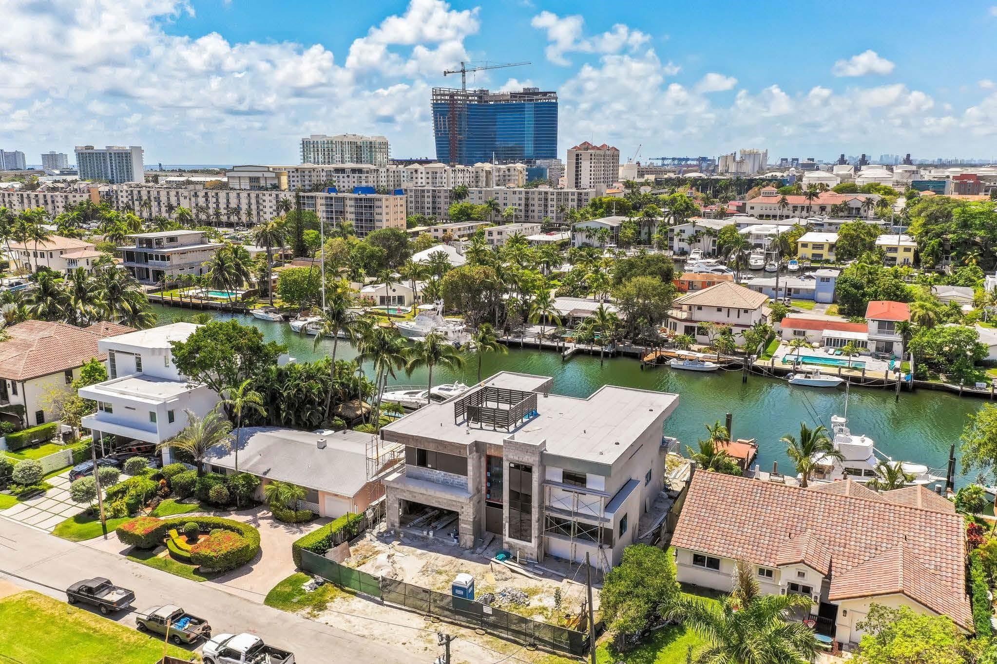 Lauderdale Harbors Sec A - Land