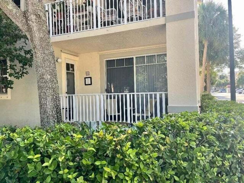 Photo of 4736 Chancellor Drive #13, Jupiter, FL 33458 (MLS # R10980005)