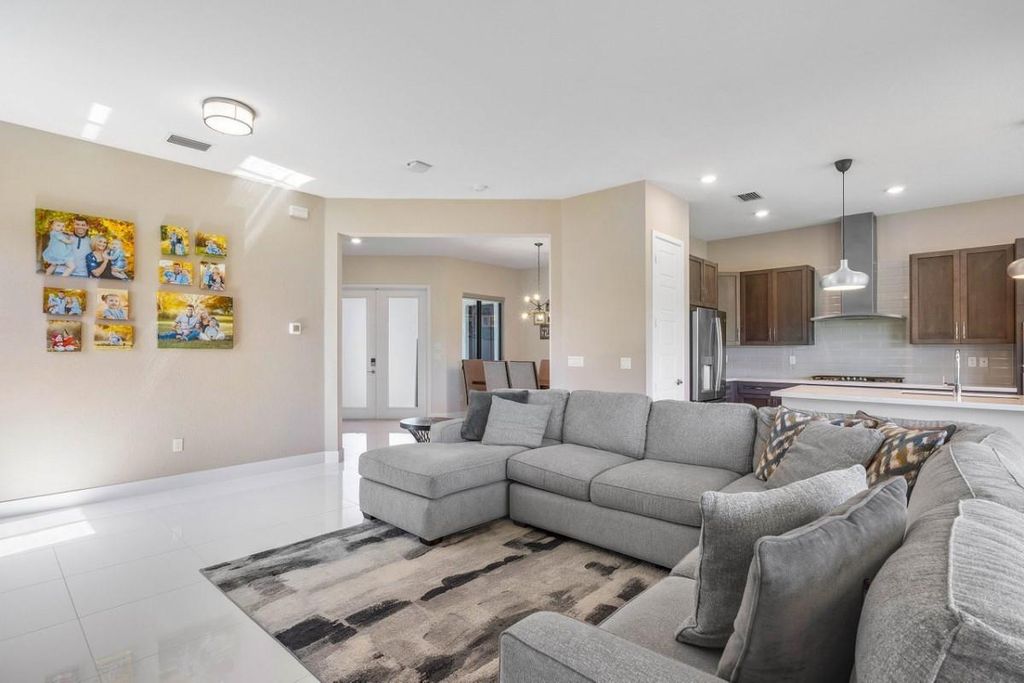 Photo of 8660 Pacifica Lane, Parkland, FL 33067 (MLS # F10431201)