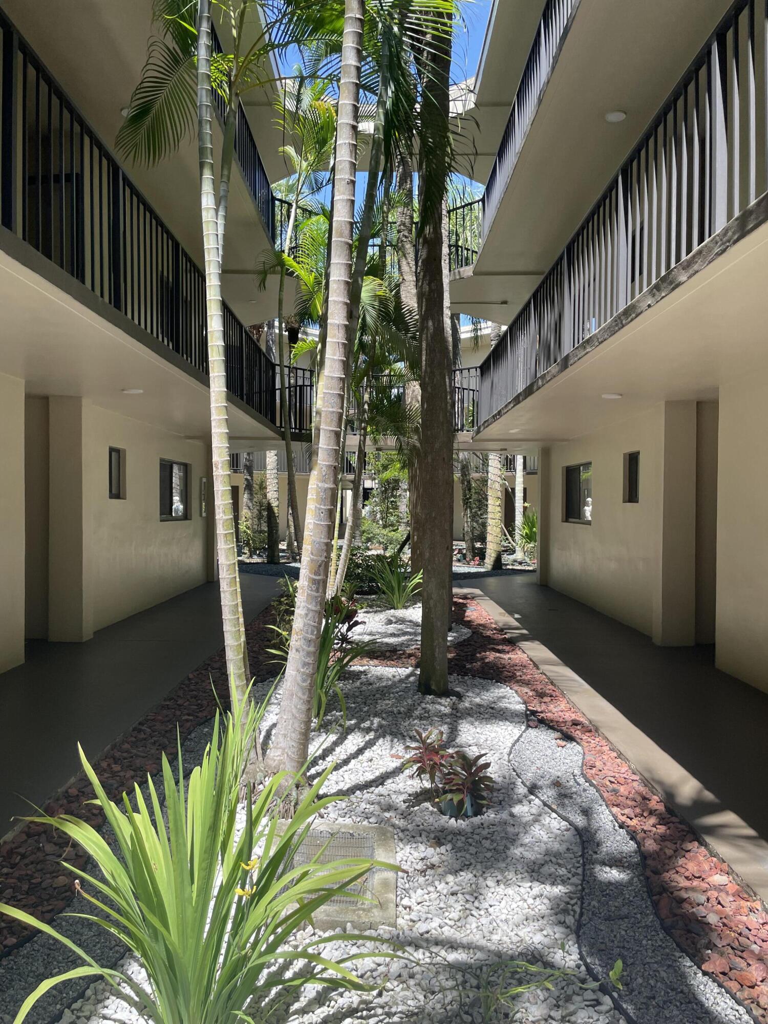 ASPEN CONDO - Residential Lease