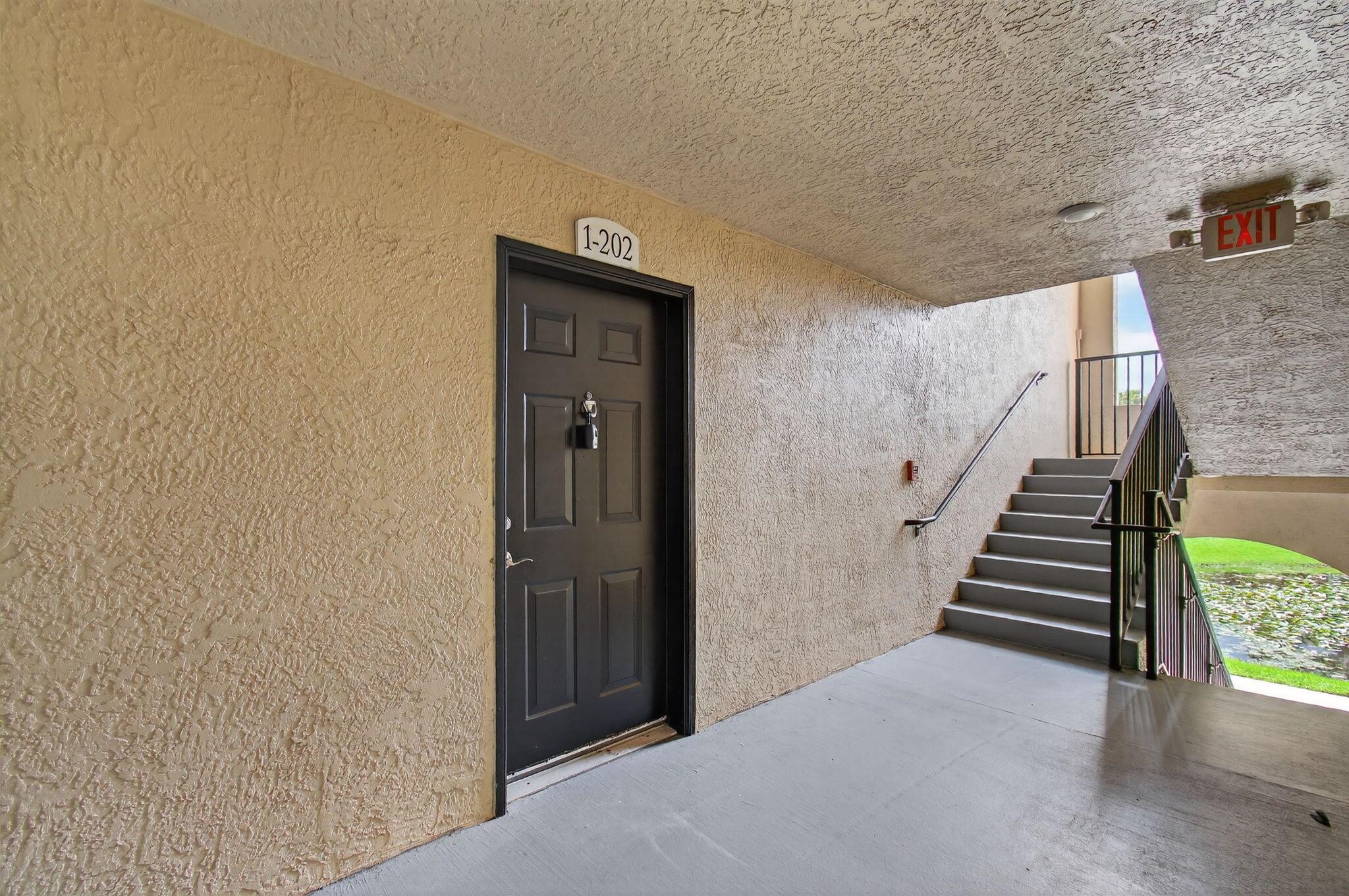 15185 Michelangelo Boulevard 202