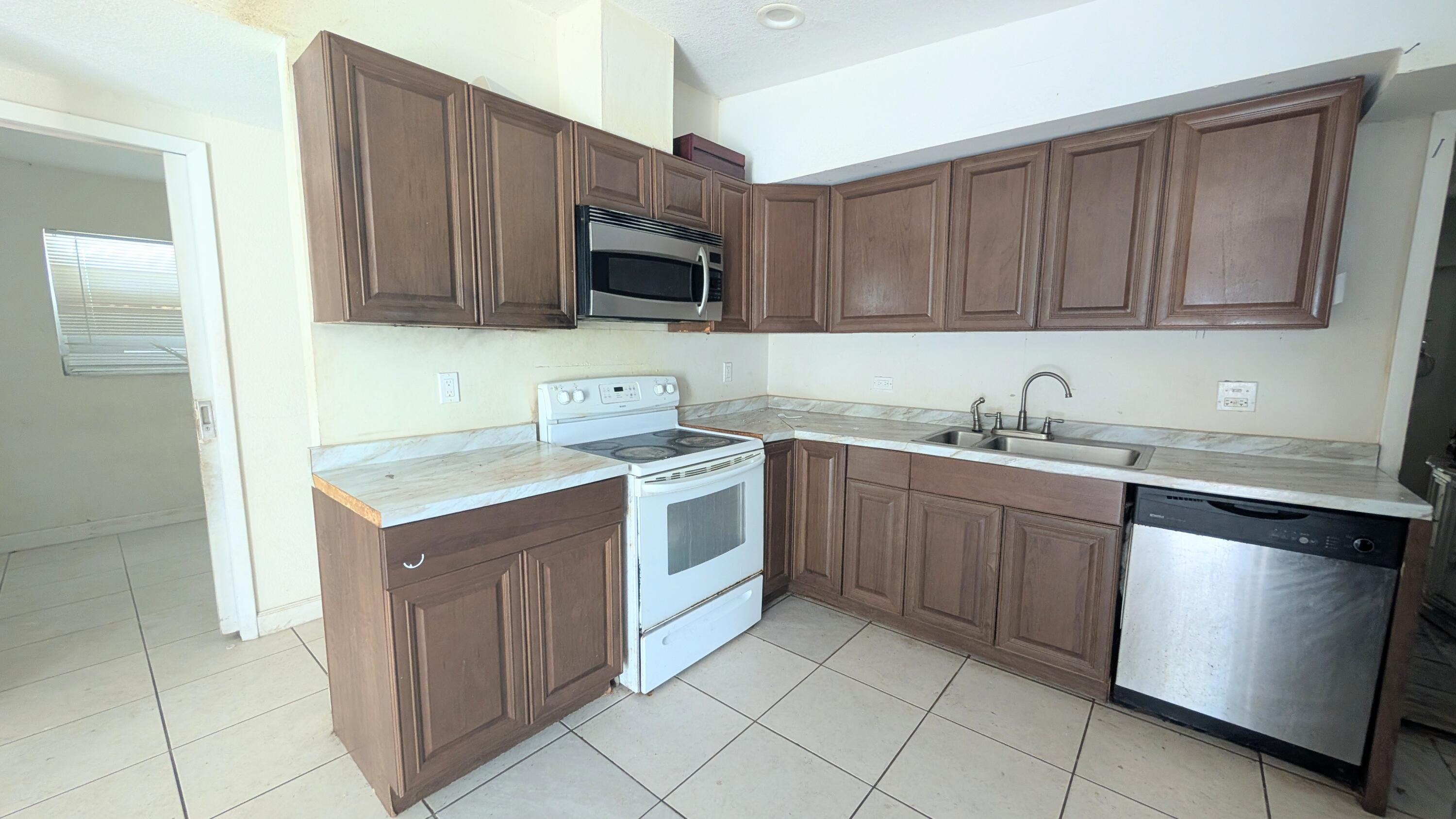 SAN CASTLE 3RD AND 4TH ADDS - Residential