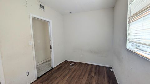 Tiny photo for 490 Tulip Tree Drive, Lake Worth, FL 33462 (MLS # B26022128)