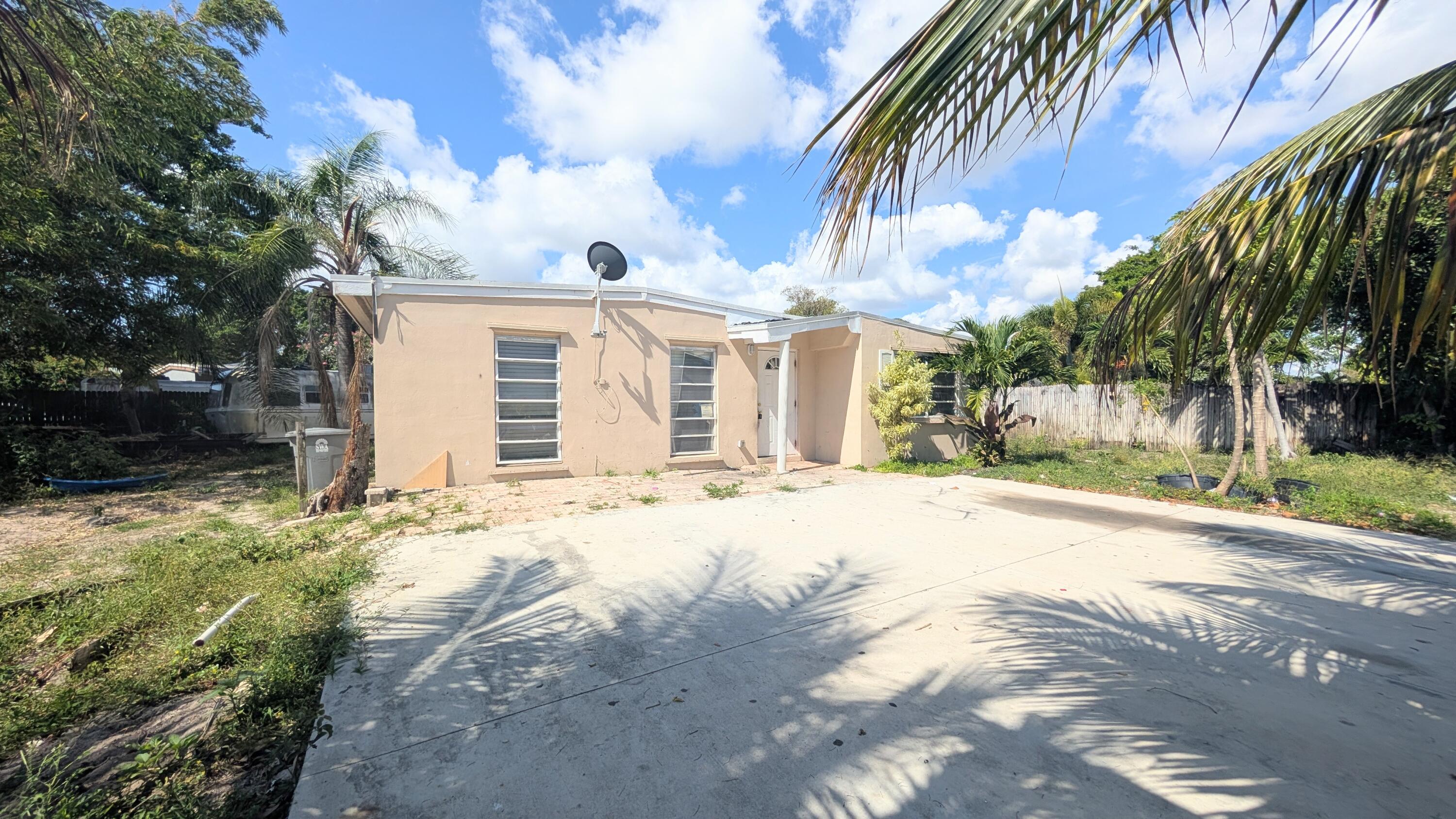 490 Tulip Tree Drive