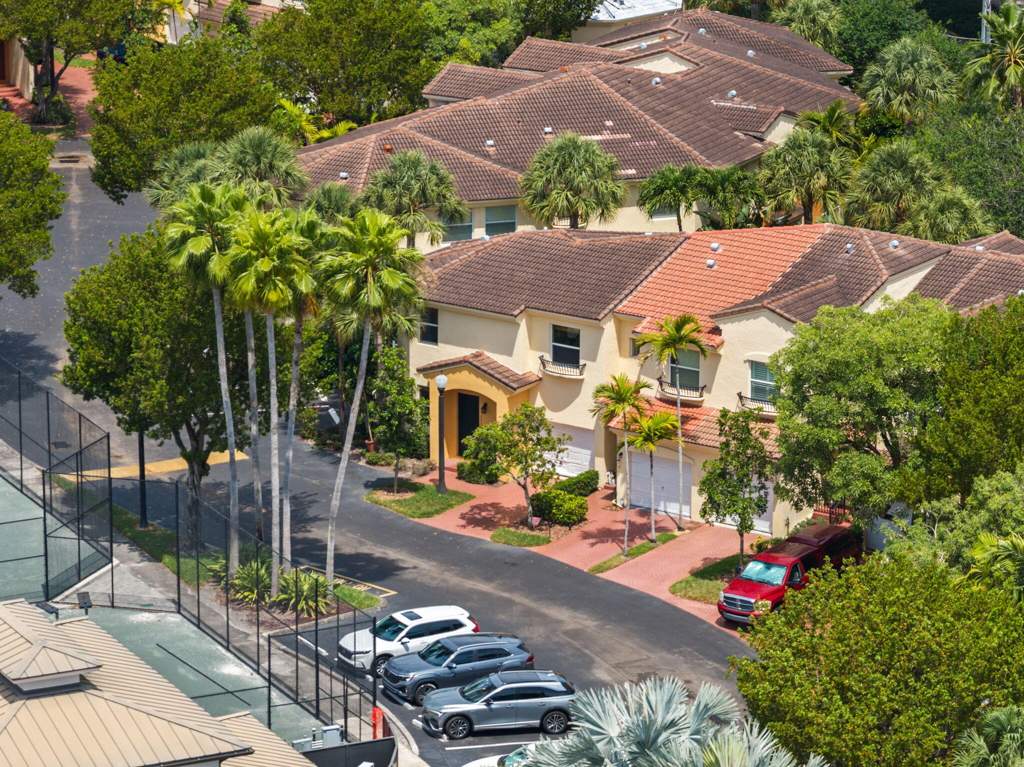RACQUET CLUB OF DEER CREEK - Residential