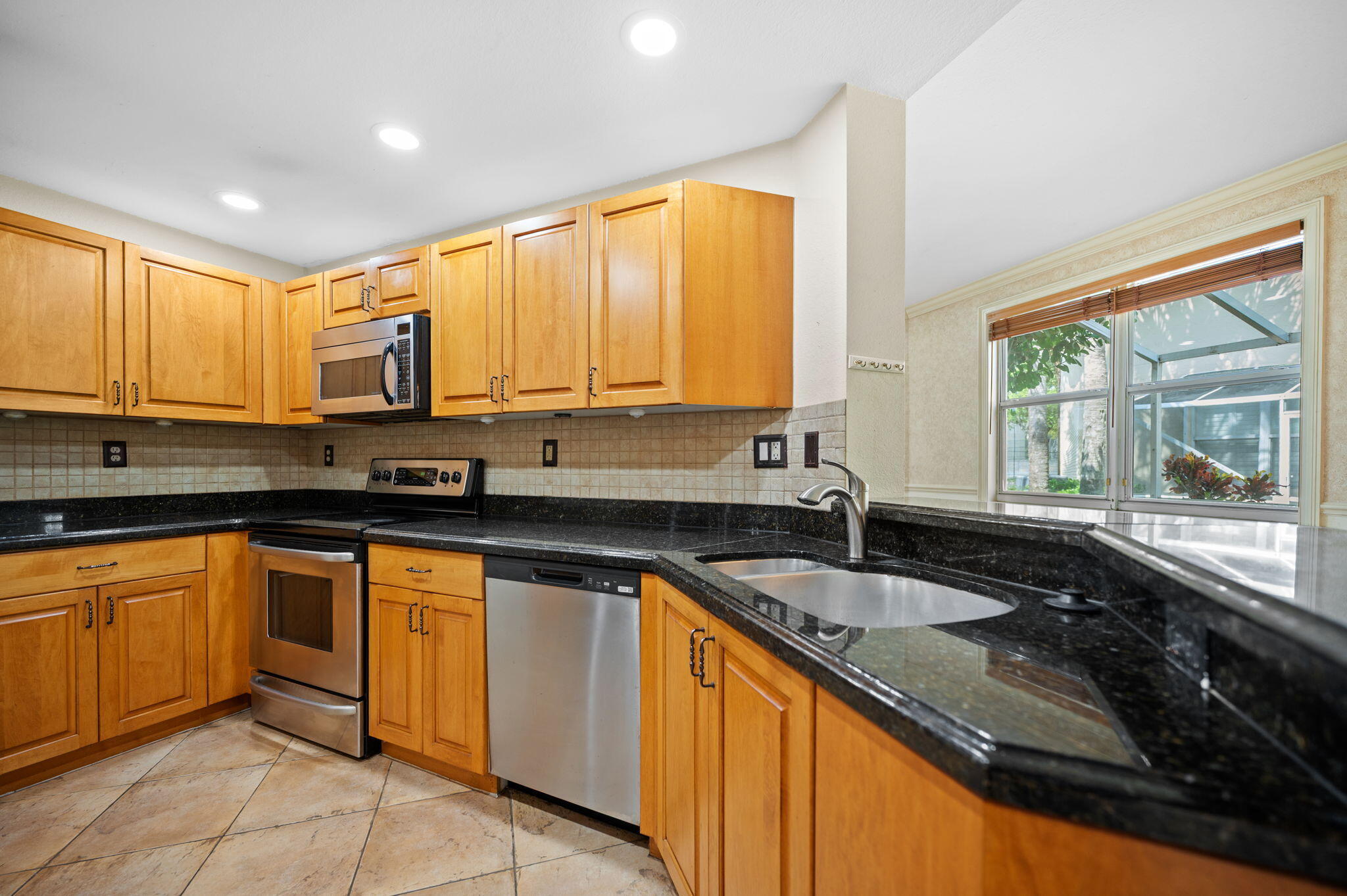 RACQUET CLUB OF DEER CREEK - Residential