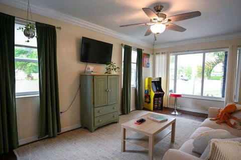 Tiny photo for 248 NE 41st Street, Deerfield Beach, FL 33064 (MLS # F10535459)